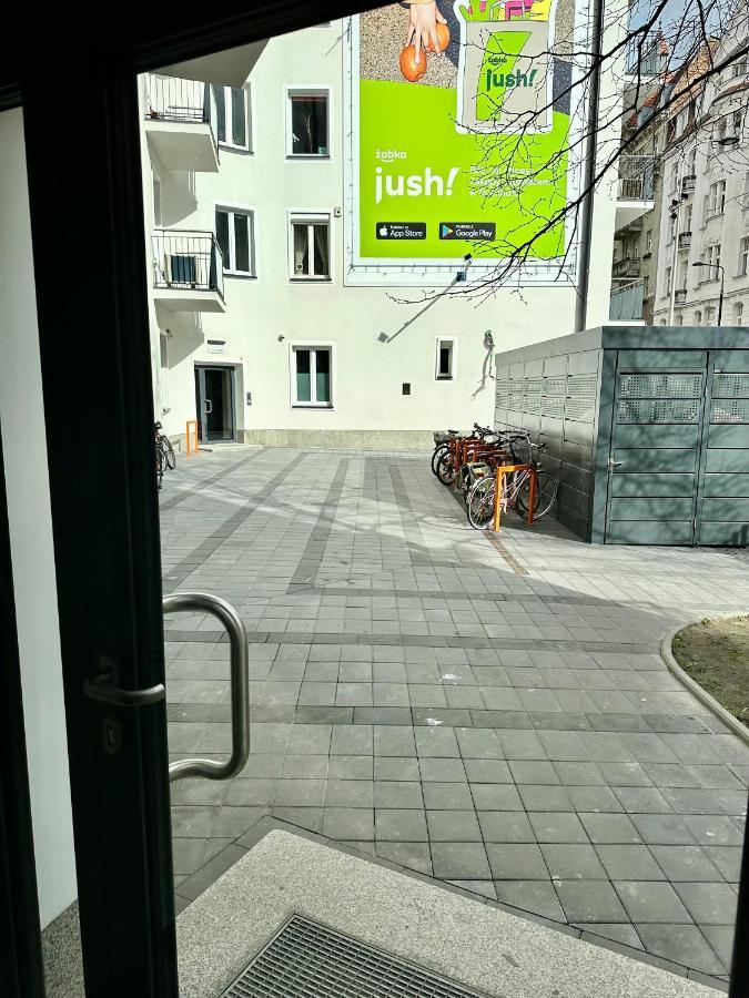 Super Beauty Metro Wifi 65'Tv Netflix Hbo Appletv+ Apartman Varsó Kültér fotó